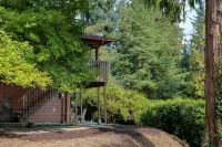 Convenient Bellevue 2 BR 2 Bath Lakeview House - 방갈로