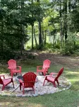Knotty pine log cabin - boating, fishing, ATV trails and hiking! - Wifi