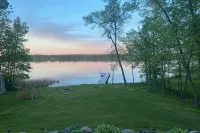 Beautiful Lakehome nestled in Longville with panoramic views!