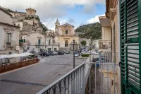 Palazzo Montalbano