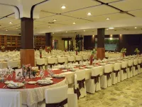Hostal Salones Victoria