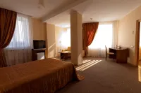07 Hotel