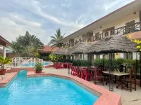 Bamboo Garden Hotel - Rooftop Pools