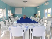 Baan Fa la Mai Resort فنادق في تاك