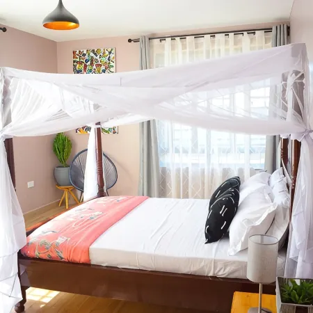 Ilala House, Voi - Spacious 2 Bed, 2 Bath with parking,  7 mins to Tsavo East
