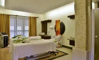 Cresta Mowana Safari Resort & Spa - spa