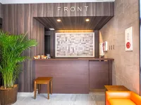 Yenns Marina Inn Mercy 宜野灣市酒店