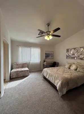2-Story Home, 10 minutes away from Spring Training!