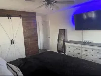 Modern Farm house in the city - balcony