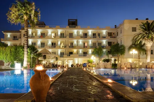 Hotel Club Kennedy - Pools