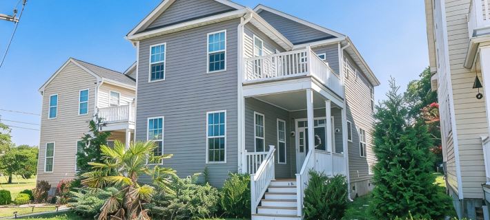 4 Bedroom Cottage - 5 Minutes from both beaches 漢普頓酒店
