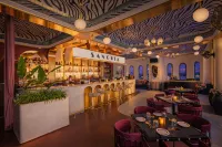 Swaroop Vilas - Lake Facing Boutique Hotel - bar