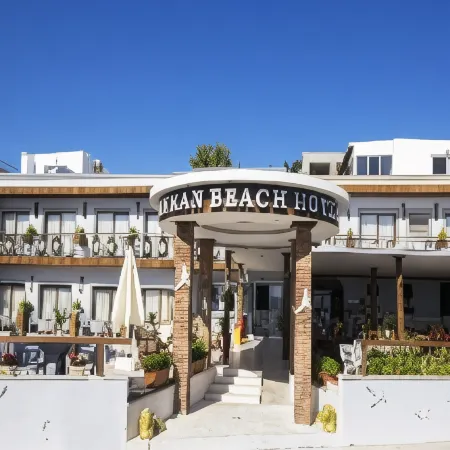 Akkan Beach Hotel Отели рядом с достопримечательностью «Пляж Аккан»