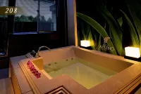 Hotel Ayung 大人専用