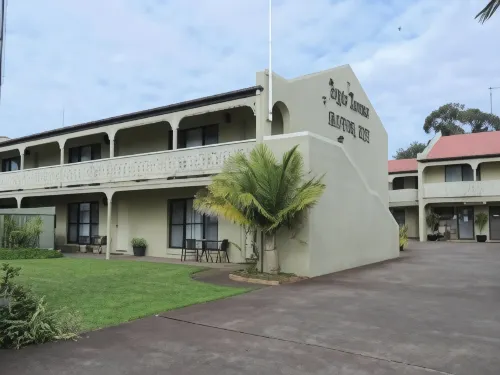 Argyle Terrace Motor Inn - Beach