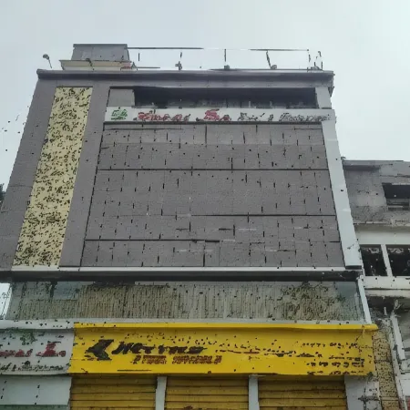 Hotel Aavas Inn