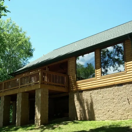 White River Get Away Cabin (Norfork) - River frontage - Open all Year