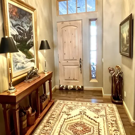 Beautiful Sun Valley - Elkhorn Townhome. 3 Bedroom, 3.5 Baths, Private Hot Tub.