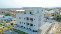 D'Magnolia Luxury Apartments - parking