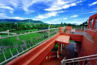 Avignon Bed and Breakfast - pemandangan pegunungan