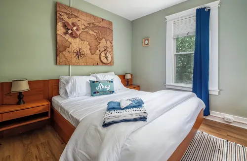 Nautical 3BR Sleeps 8 @ Tweed Airport W/ Fire Pit + Smart TVs Near Beach & Yale - 3 ดาว