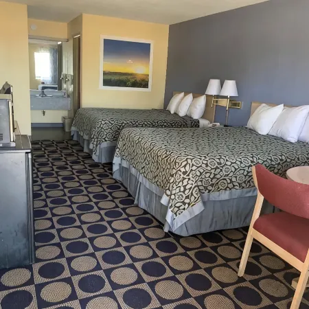 Days Inn by Wyndham Byron
