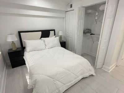 Entire 1 BR near the convention center