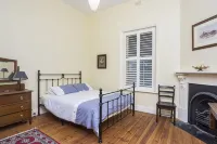 Central - Port ElliotHistoric Villa - 3-Star