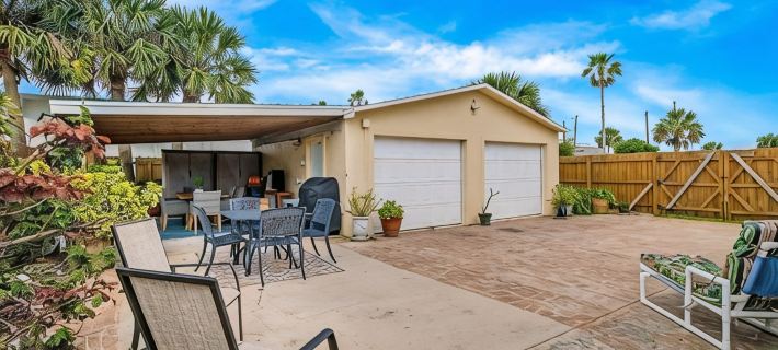 Key Lime Cottage - Updated - 1 Minute Walk to Beach & Pier Hoteles en Flagler Beach