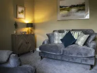 Single storey 2 bedroom lodge Hotels in Wetherby