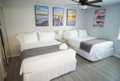 Luxury Beach Pad #8 - 167 ft to Mission Beach Hotels in Mission Beach