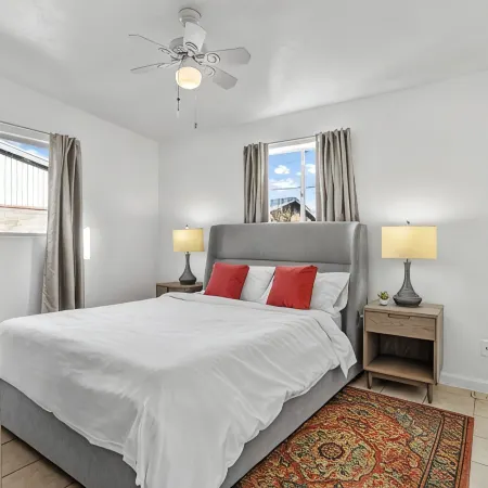 Saguaro Sanctuary- Newly Renovated Retreat