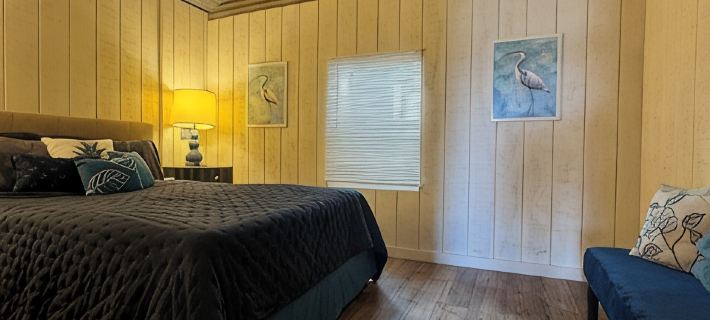 Lake Front Cabin with Marina Access Hotels in Hunt County