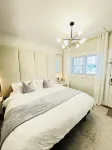 Downtown Walk to Eat/Shop/Ung-1Bd/1Bath Suite-Easy Park-Gold Museum 4 Min Walk - 4-Star