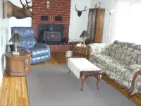 Cozy Home 10 blocks from Yellowstone Park - 2 estrellas