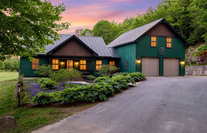 Luxury Riverfront Home on 15+ Private Acres • Hot Tub • Game Room • Sleeps 16