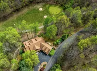 Spacious 5-bedroom Mountain House with Movie Room & Pool Table - gimnasio