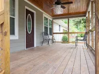 Nice peaceful and spacious home. Hotels in Clanton