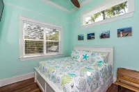 Adorable Guest House walking distance to Historic St. Augustine! - Bungalows