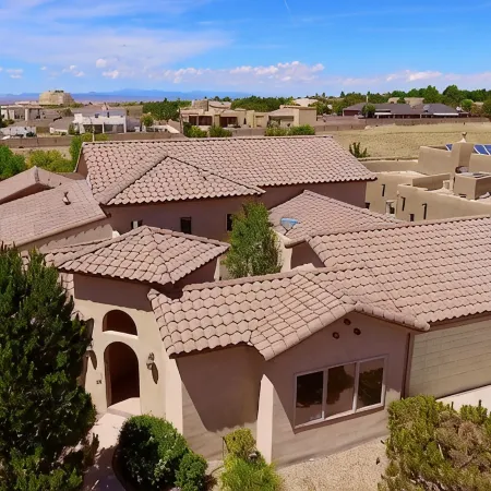 Albuquerque Home w/ Heated Pool & Hot Tub Near Balloon Fiesta
