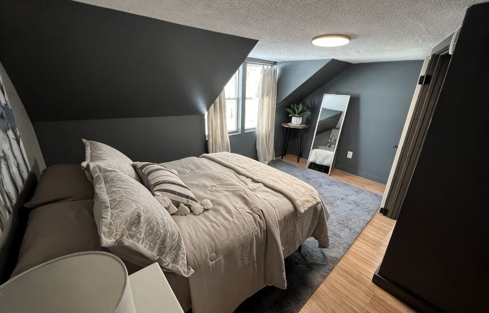 Small private home walking distance to Suny Potsdam/Clarkson!