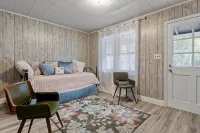 Cozy Bluegill Cottage - WiFi