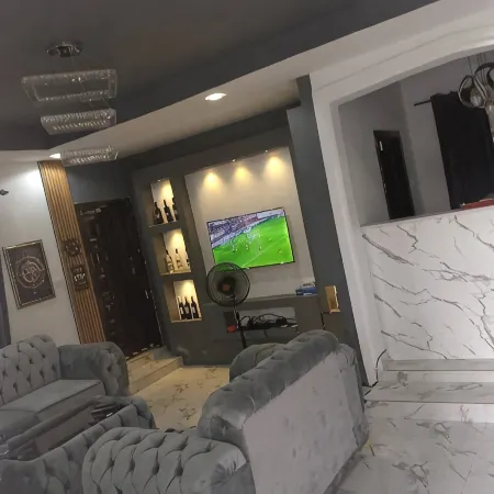 JenAir Hotels and Apartment