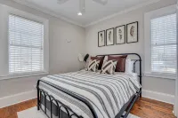Stovall #6 | Comfy 1-bedroom minutes away from Augusta's gems! - Homestays