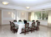 Mondial Park Hotel - 4-Star