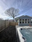 Cape Mindy HOT TUB Sleeps 8, Dog & EV Friendly, Outdoor Shower - 4つ星