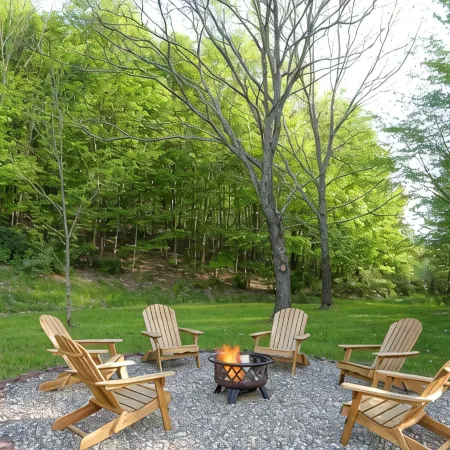 Roxbury Private 3Br w/ Fire-Pit, Sweeping Mt Views- 5 Wooded Acres. Near Skiing!