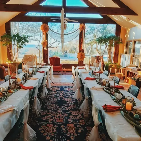 M'Walimu 4 Br w/ Pool, Farm Stay- Flower Farm, Goats, Pigs, Disc Golf!