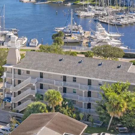 Haven Harbor Getaway