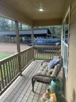 溫馨皮克威克州立公園和州界船艇下水坡道配有船隻存放設施的木屋 - 小木屋